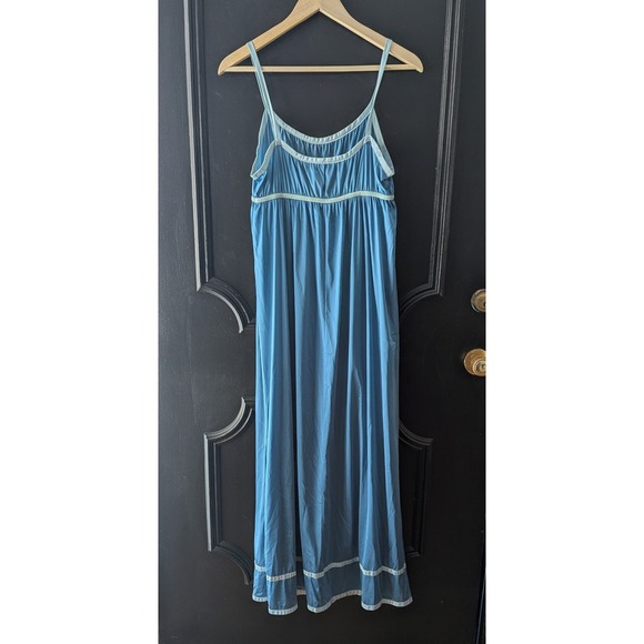 VTG 1970's Vassarette Size 13 Blue Nylon Nightgown Slip Dress Maxi Lingerie - Picture 3 of 9